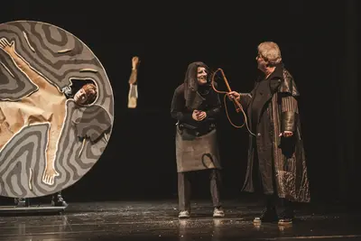 Zdjęcia spektakl Szkoła Katów - Teatr RABCIO